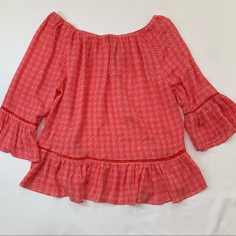 Democracy NWT women's top Size S off shoulder colorful and flowy sleeves boho - Picture 3 of 9